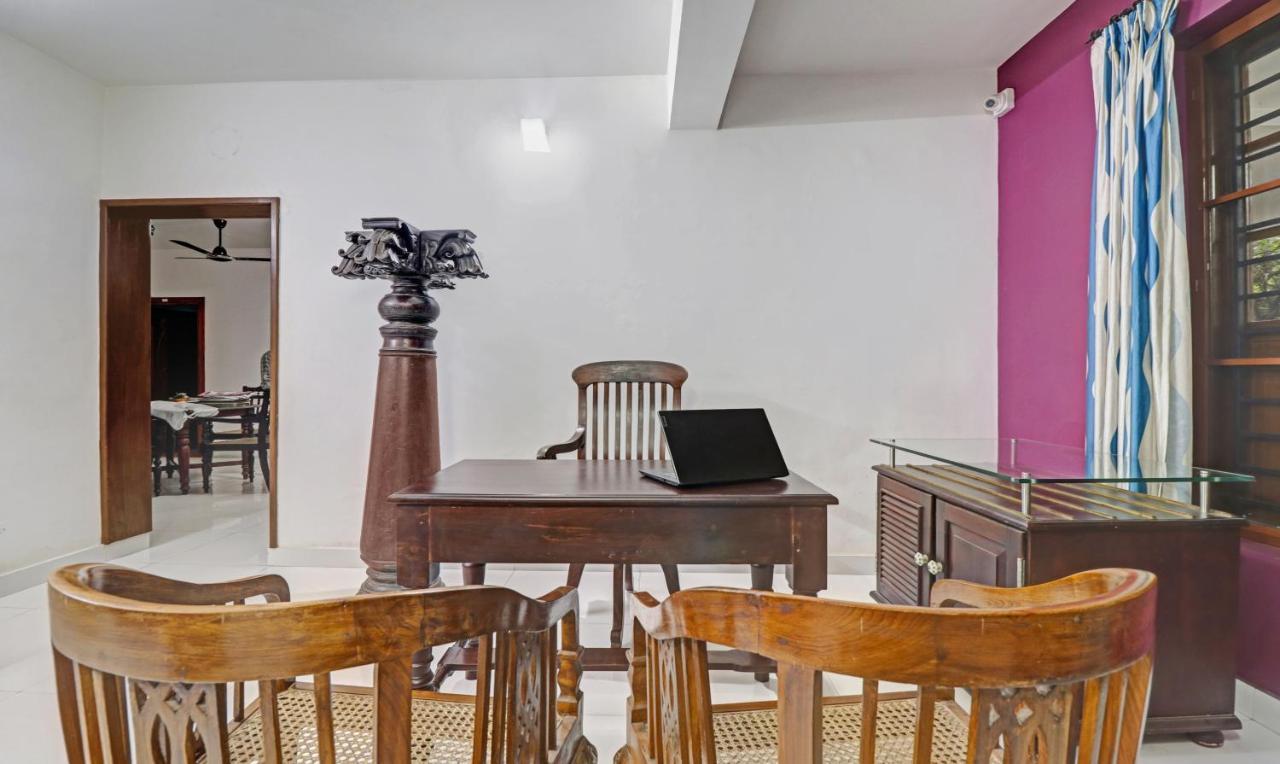 Treebo Backpackers Inn Kochi Екстериор снимка